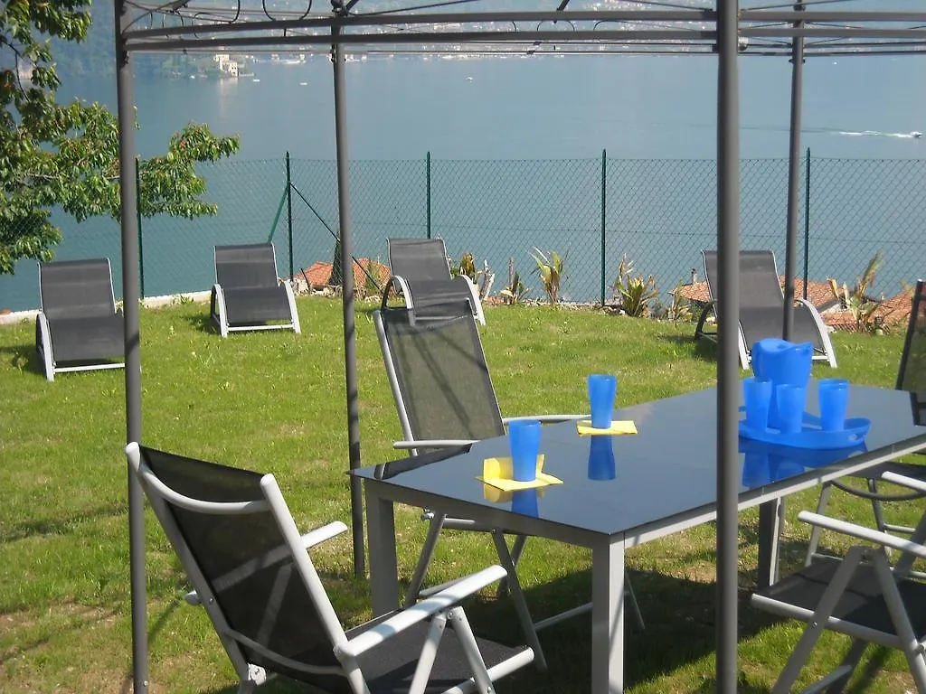 Vakantiehuis La Vista Villa Lezzeno Italië